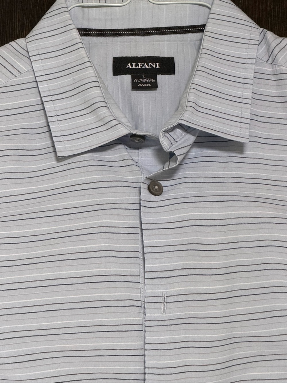 New Alfani Men’s Light Gray Striped Short Sleeve Button-Up Shirt - Picture 7 of 7